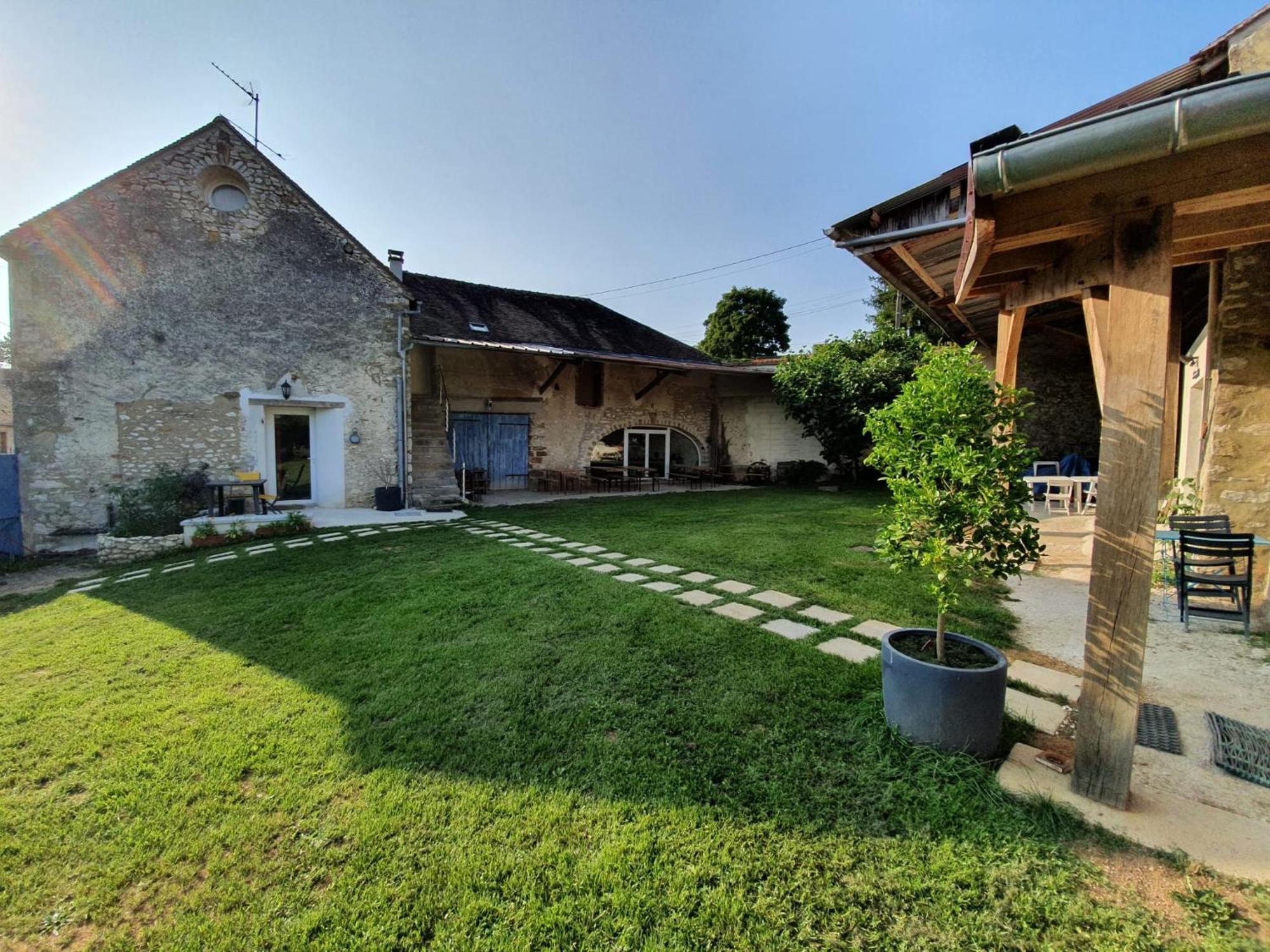 Bed and Breakfast La Source De Kali Bescherelles Exterior foto